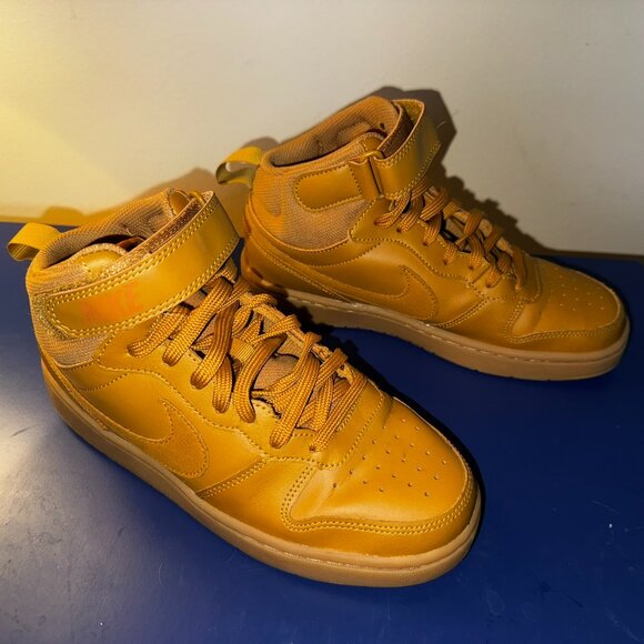 Nike (Youth big 6, W8) - Picture 3 of 4